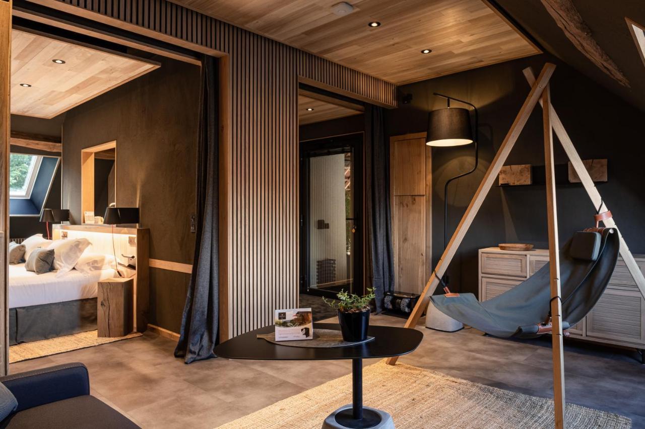 Le Studio Des Pres Verts Suite Design Avec Jacuzzi Privatif Jouey Exterior photo